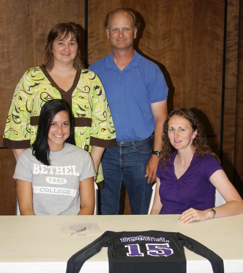 Andrea Townsend commits to the Lady Wildcats volleyball team with her parents, Michael & Charlotte Townsend & Coach Calhoun